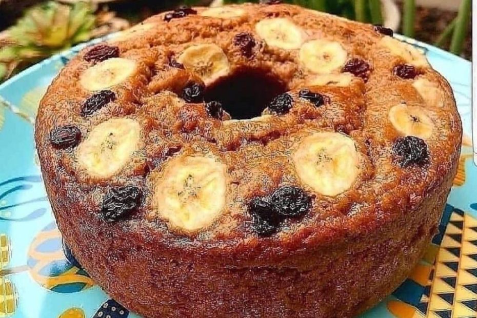 Bolo de banana com passas, sua família vai amar é muito fácil de fazer