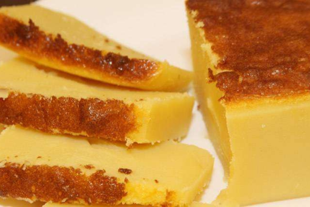 Bolo de leite delicioso para aquele cafezinho da tarde