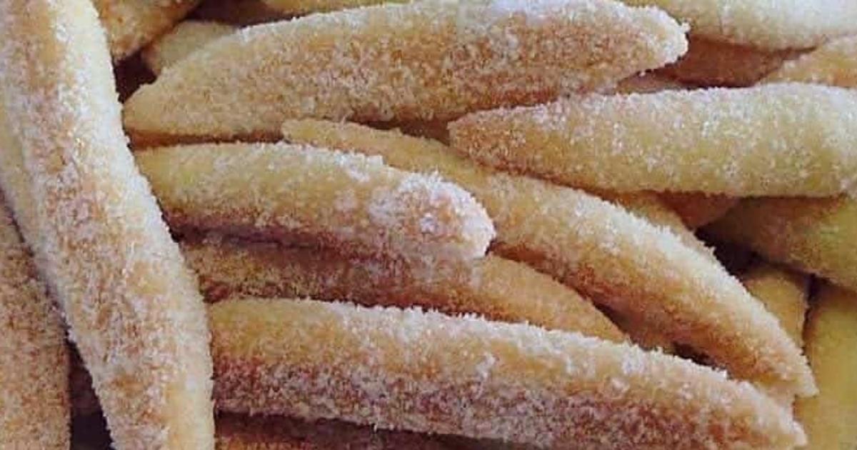 Palitinhos de sequilhos muito gostoso, é só misturar esses ingredientes e assar no forno